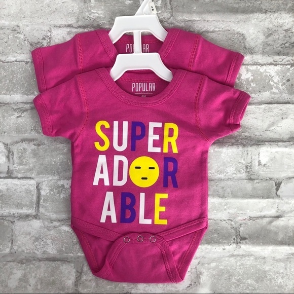 NWT Popular Super Adorable Onesie Set - Picture 1 of 2